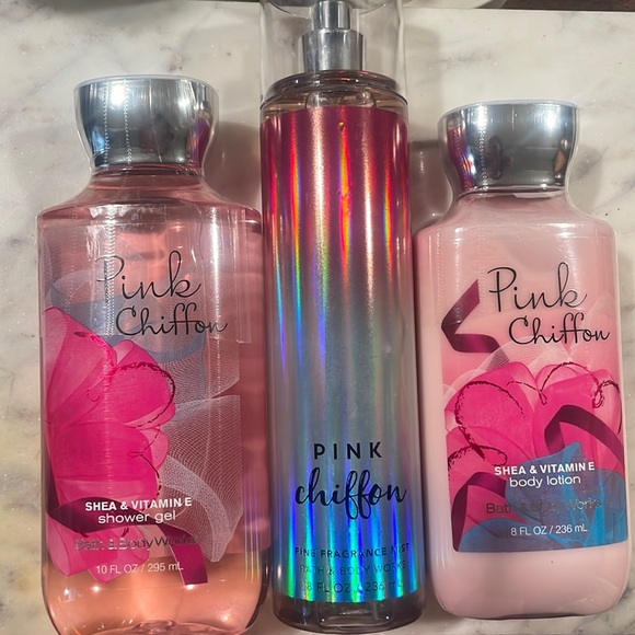 Bath & Body Works Other - PINK CHIFFON SET 🎀